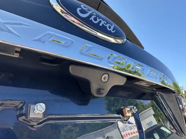 2016 Ford Explorer XLT - Photo 20