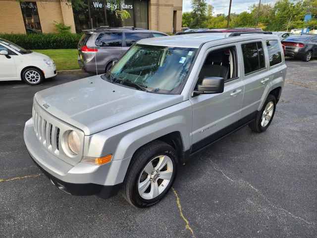 2011 Jeep Patriot Latitude photo 9