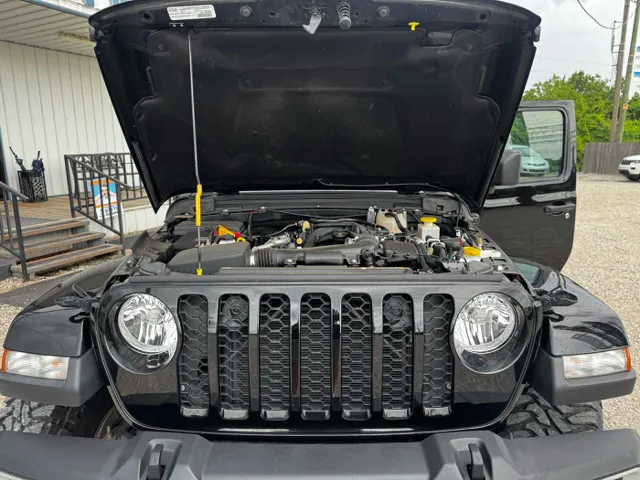 2022 Jeep Gladiator Sport photo 21