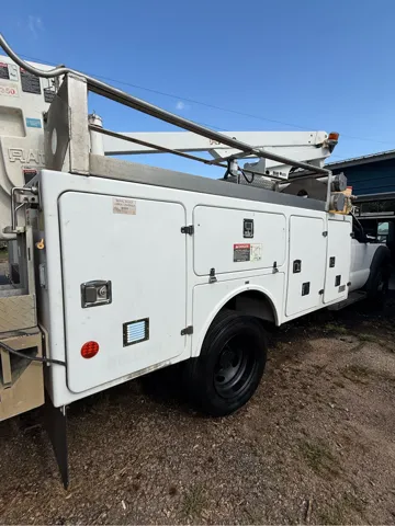 2012 Ford F-450 Super Duty Chassis Cab XL - Photo 7