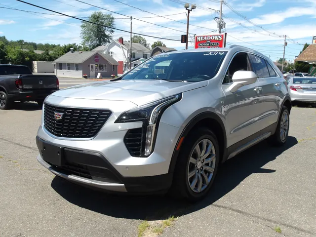 2019 Cadillac XT4 Premium Luxury