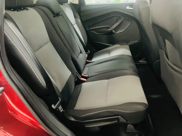 2018 Ford Escape SE photo 19