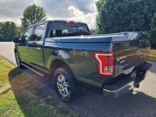 2015 Ford F-150 XLT photo 8