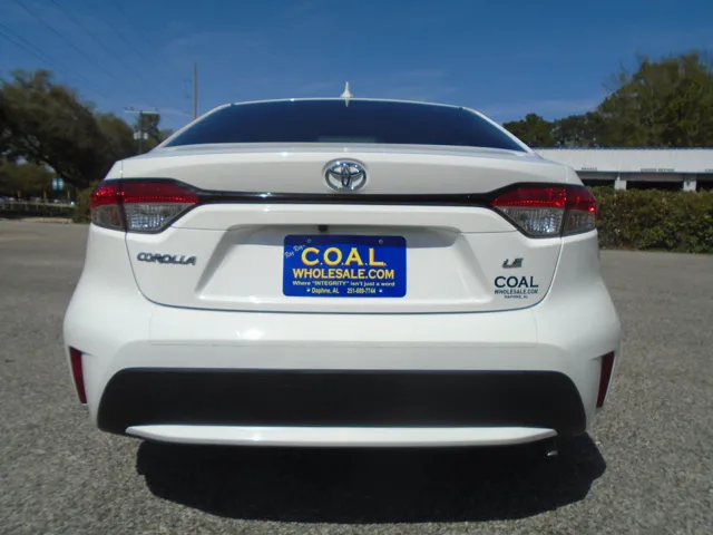 2021 Toyota Corolla LE - Photo 21