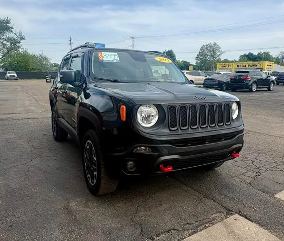 2015 Jeep Renegade Trailhawk 4WD's photo