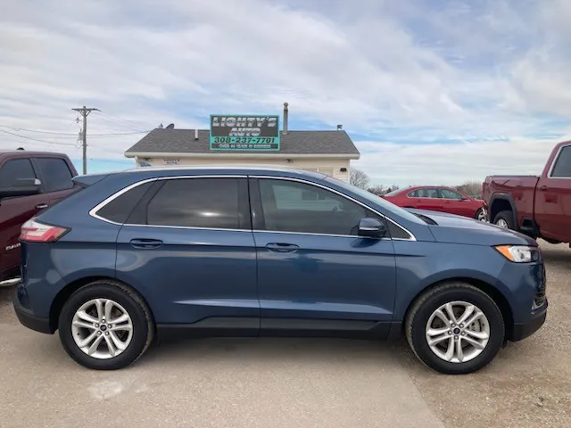 2019 Ford Edge SEL's photo