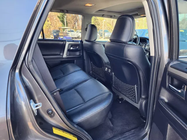 2014 Toyota 4Runner Limited - Photo 16