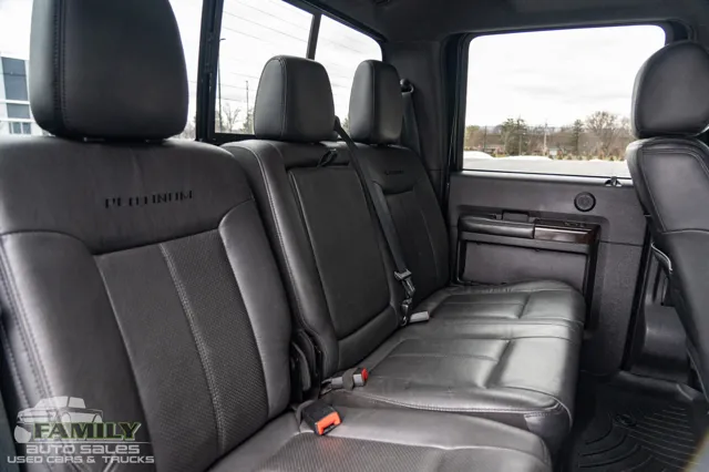 2016 Ford F-350 Super Duty Lariat - Photo 24