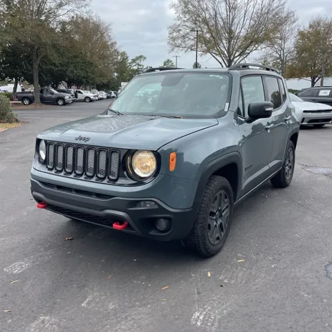 2017 Jeep Renegade Deserthawk