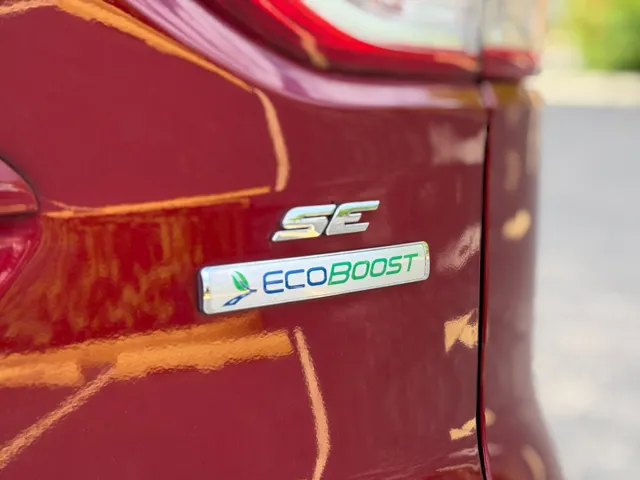 2016 Ford Escape SE - Photo 14