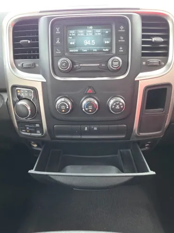 2017 RAM Ram 1500 Pickup SLT - Photo 15