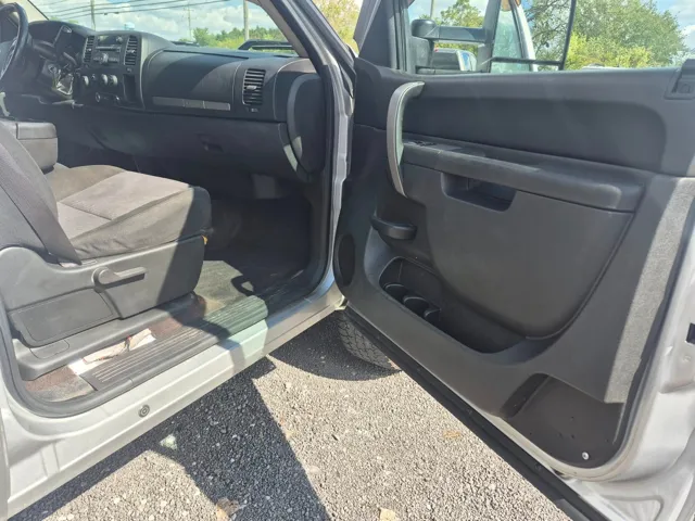 2010 Chevrolet Silverado 2500HD photo 12