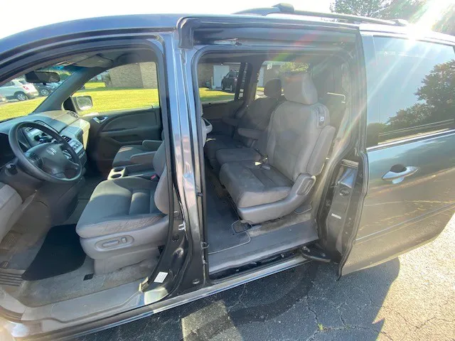 2010 Honda Odyssey EX photo 14