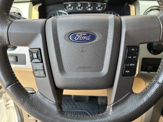 2013 Ford F-150 Lariat - Photo 31
