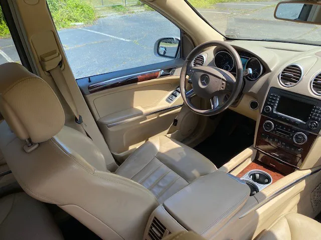 2007 Mercedes Benz ML 500 4MATIC photo 30