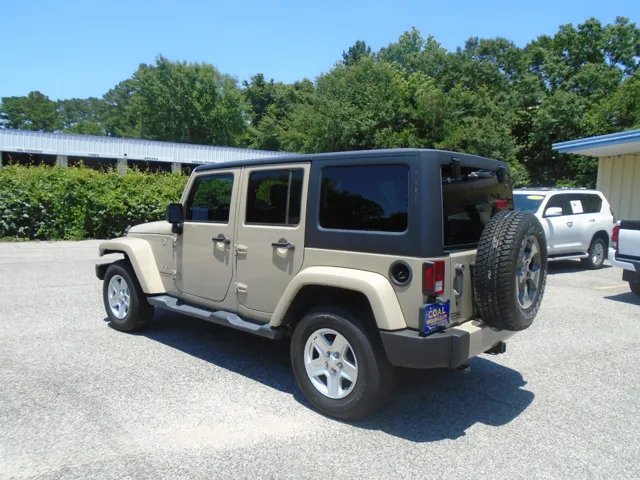 2017 Jeep Wrangler Unlimited Sahara - Photo 4