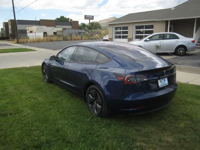 2018 Tesla Model 3 Long Range - Photo 8