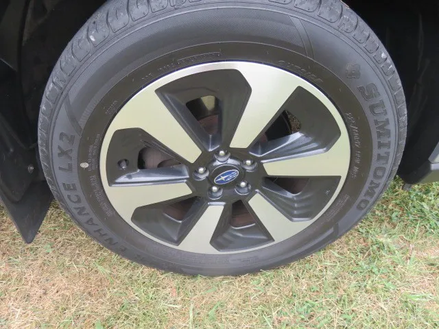 2018 Subaru Forester Limited photo 22