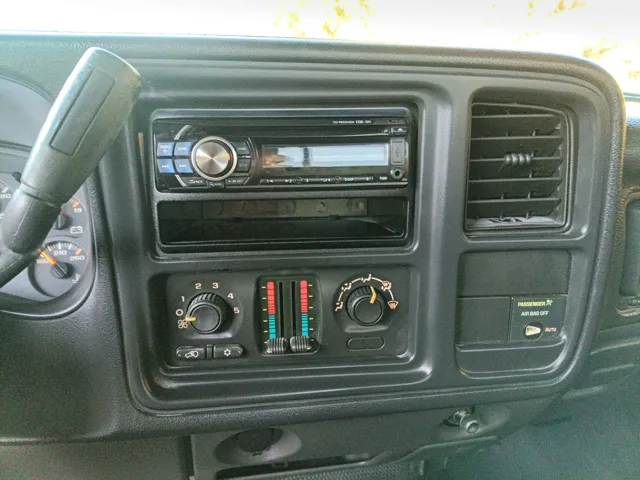 2003 Chevrolet Silverado 1500 Base - Photo 18