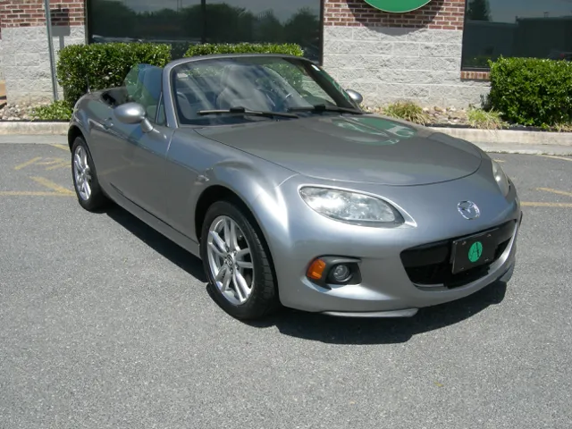 2013 Mazda MX-5 Miata Sport Auto w/Convenience Package's photo