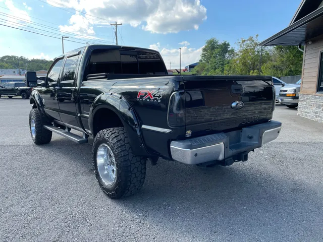 2015 Ford F-350 photo 4
