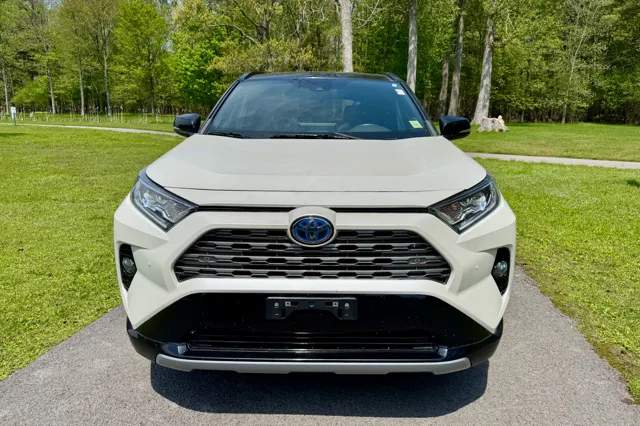 2021 Toyota RAV4 XSE - Photo 8