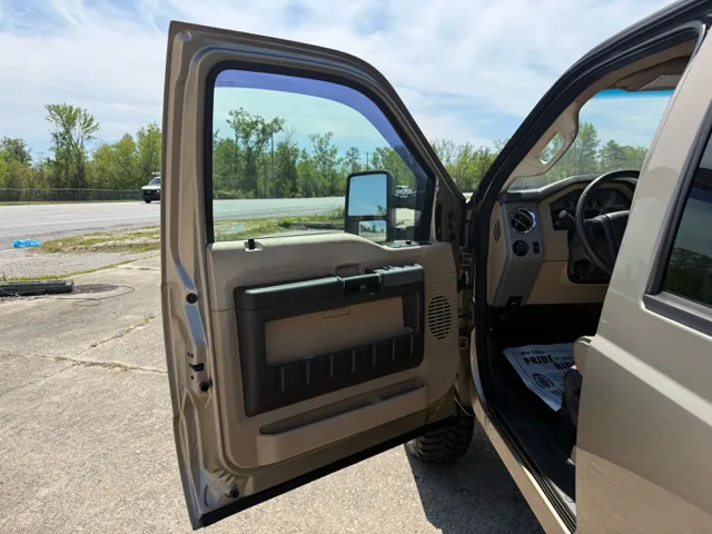 2014 Ford F-250 Super Duty Lariat - Photo 16