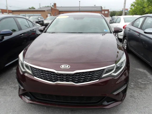 2019 Kia Optima LX AT's photo