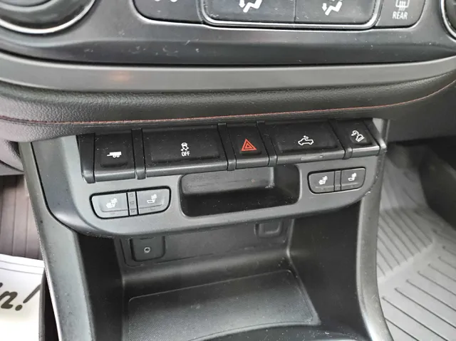 2016 GMC Canyon SLE - Photo 21