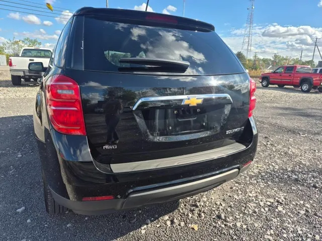 2016 Chevrolet Equinox LT photo 6