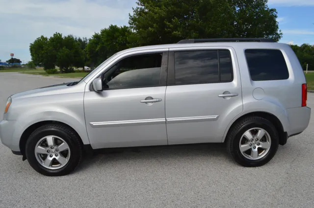 2011 Honda Pilot EX-L - Photo 8