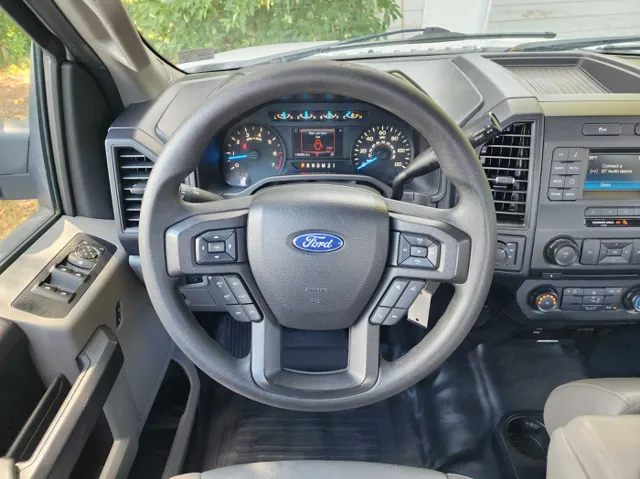 2017 Ford F-150 XL photo 17