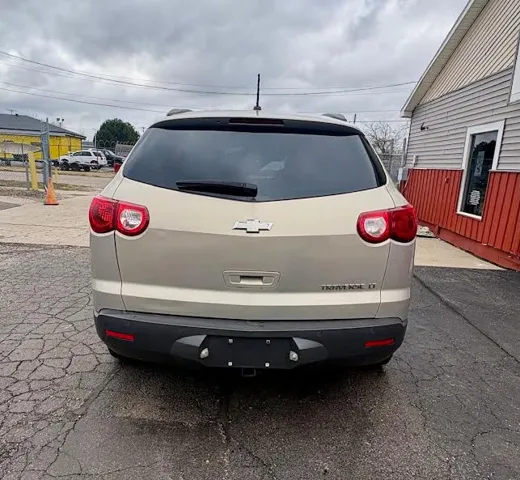 2012 Chevrolet Traverse 1LT - Photo 6