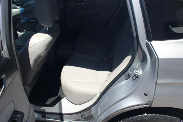 2011 Subaru Forester X Limited - Photo 13