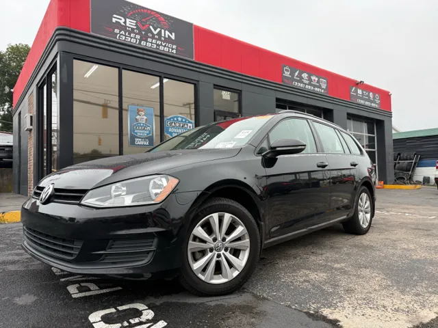 2017 Volkswagen Golf SportWagen