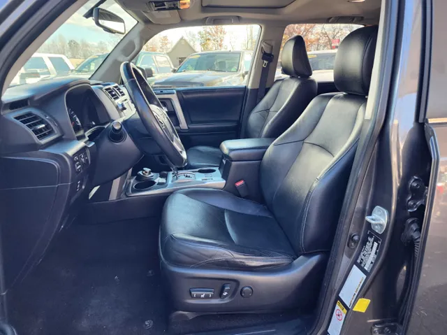 2014 Toyota 4Runner Limited - Photo 11