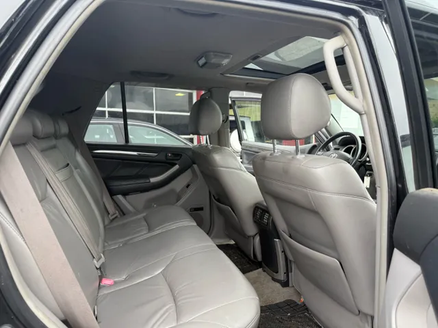 2004 Toyota 4Runner Limited - Photo 16