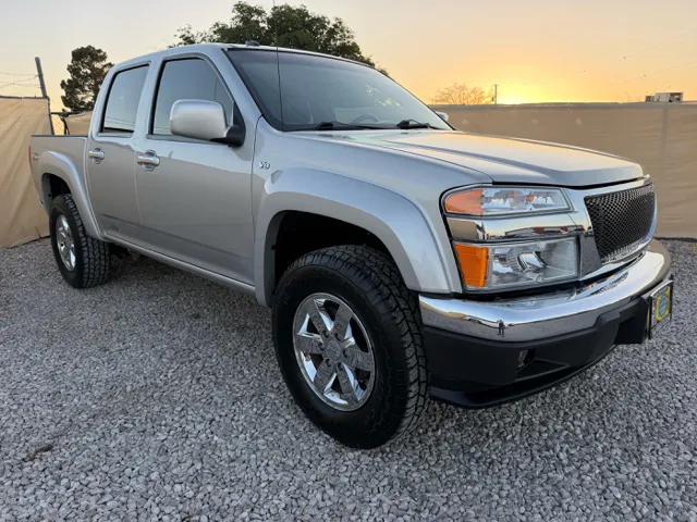 2010 GMC Canyon 4WD Crew Cab SLT's photo