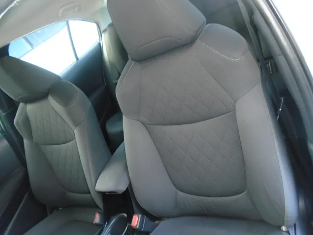 2021 Toyota Corolla LE - Photo 33