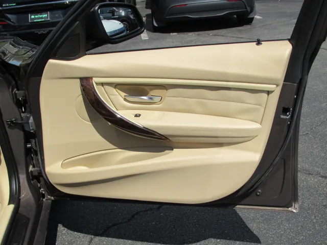 2013 BMW 3 Series 328i - Photo 26