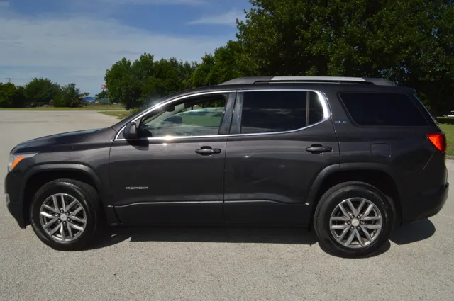 2017 GMC Acadia SLE-2 - Photo 9