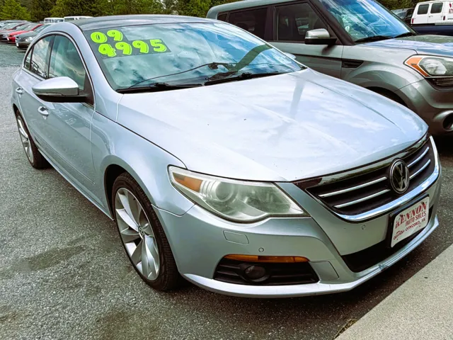2009 Volkswagen CC VR6 Sport's photo