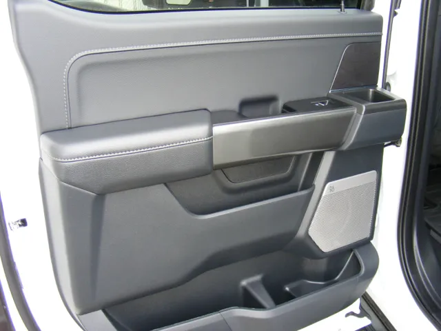 2023 Ford F-150 XLT - Photo 37