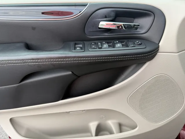 2017 Dodge Grand Caravan SXT - Photo 15