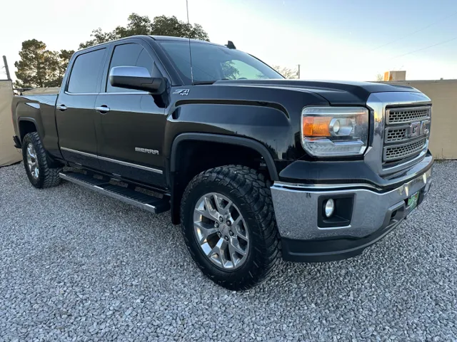 2015 GMC Sierra 1500 SLT's photo