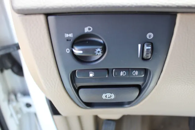 2011 Volvo XC90 3.2 - Photo 14