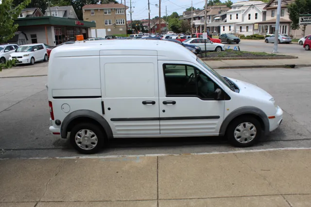 2013 Ford Transit Connect XLT photo 8