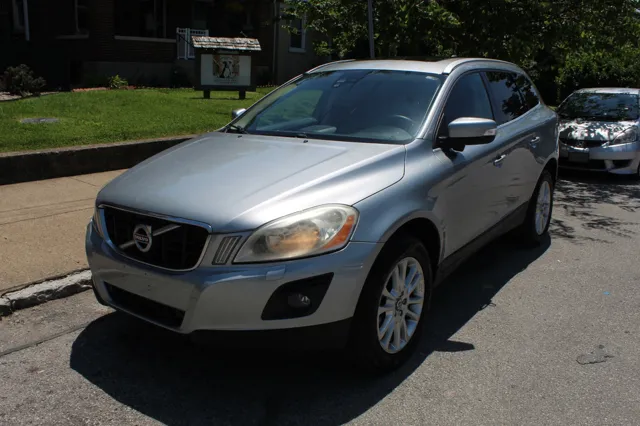 2010 Volvo XC60 T6 AWD A's photo