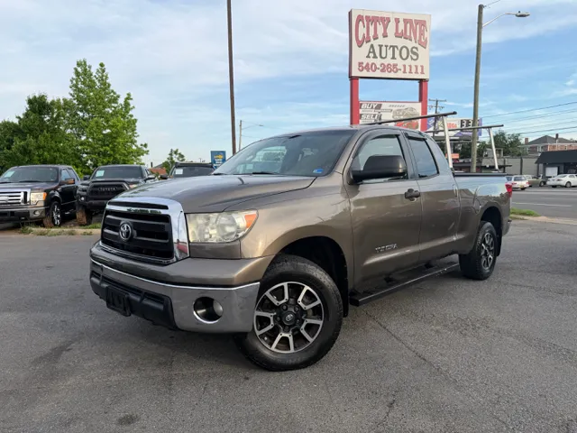 2011 Toyota Tundra 4.6 Auto 4WD Tundra Grade Double Cab's photo