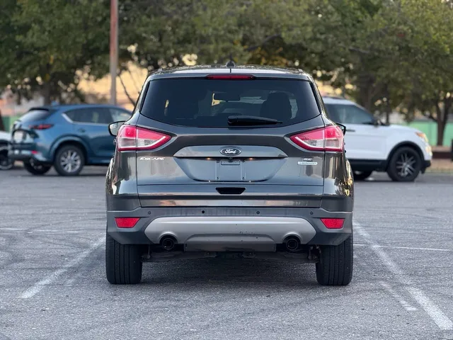 2016 Ford Escape SE - Photo 10